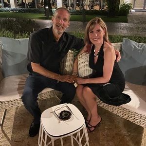 Meet your Posher, Sharon